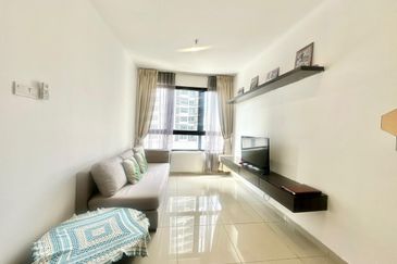 I Residence @ I City