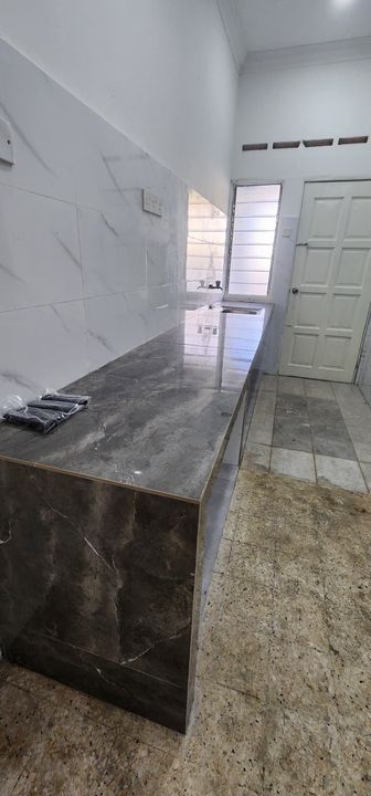 Single Storey (Refurbished unit), Selangor, Kapar 