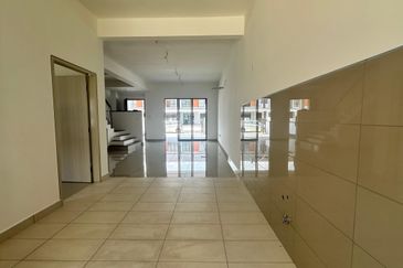 Casira 3 @ Bandar Bukit Raja