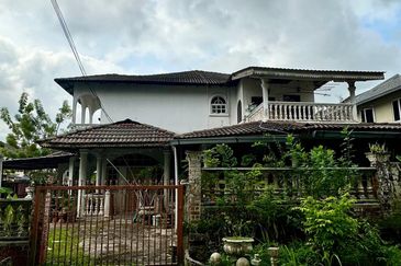 SL7, Bandar Sungai Long