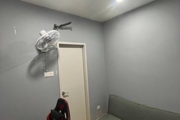 I Residence @ I City