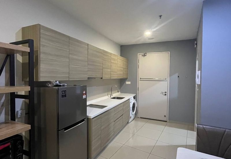 I Residence @ I City