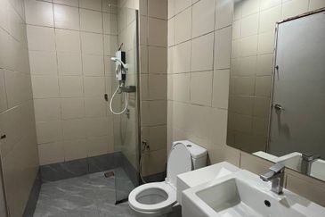 I Residence @ I City