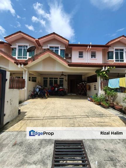 Renovated Freehold Double Storey For Sale, Selangor, Semenyih