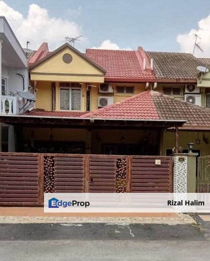 Fully Renovated Double Storey Terrace House , Selangor, Subang