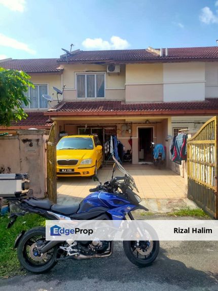 Opposite Aeon Double Storey Terrace For Sale, Selangor, Rawang