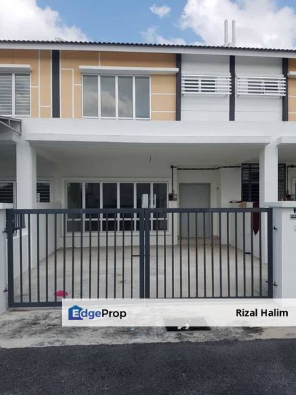 Freehold Double Storey Terrace House For Sale, Selangor, Semenyih