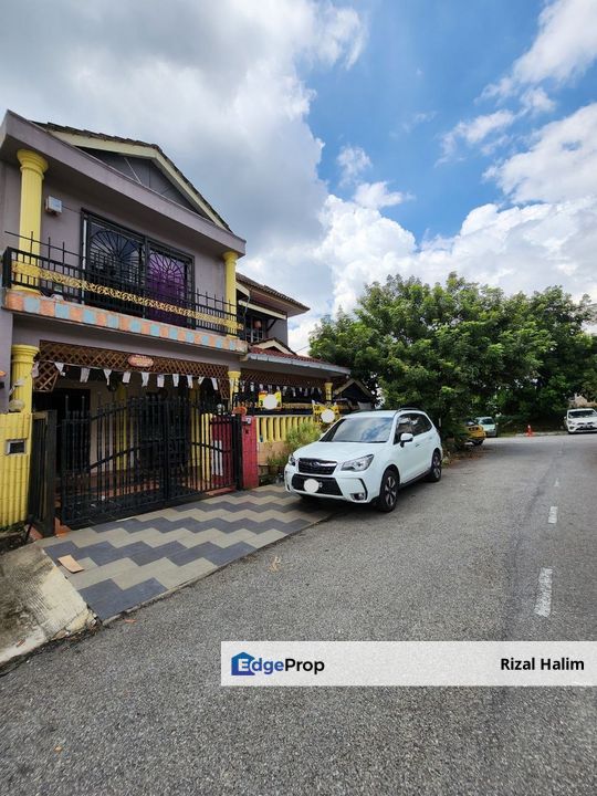 Corner Lot Double Storey Terrace House For Sale for Sale RM1,200,000