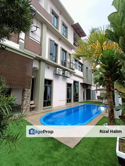 3 Storey Bungalow Jalan Kristal, Selangor, Shah Alam