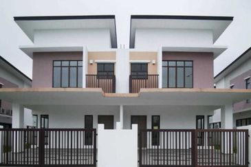 Elmera @ Setia Ecohill 2