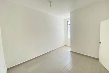 Elmera @ Setia Ecohill 2