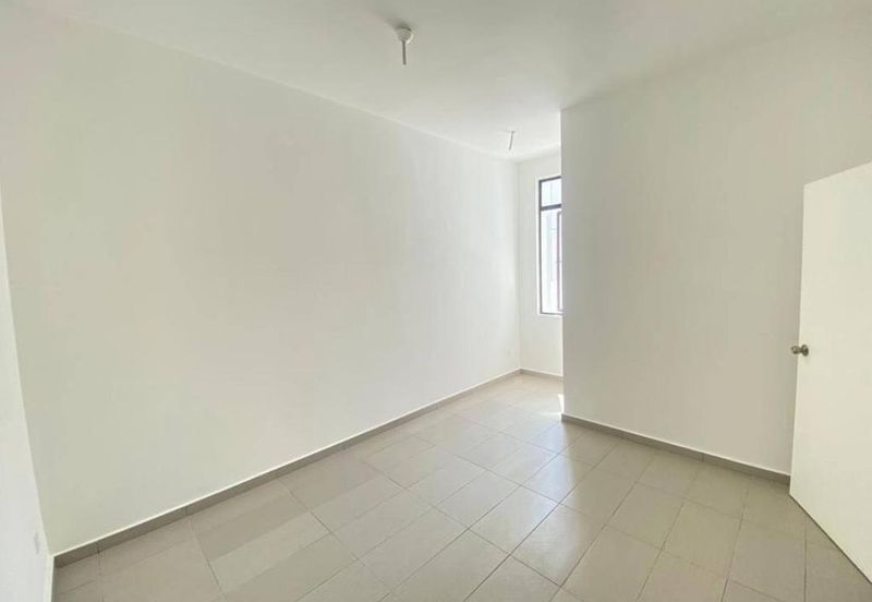 Elmera @ Setia Ecohill 2