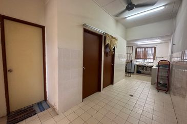 JALAN SP 7/4 BANDAR SAUJANA PUTRA