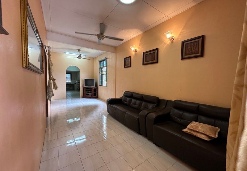 JALAN SP 7/4 BANDAR SAUJANA PUTRA