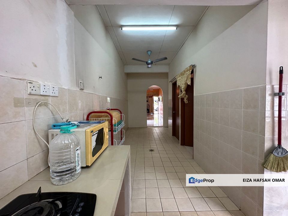 End Lot Single Storey For sale , Selangor, Jenjarom