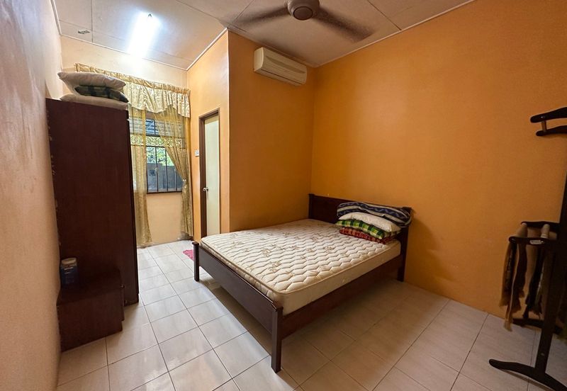 JALAN SP 7/4 BANDAR SAUJANA PUTRA