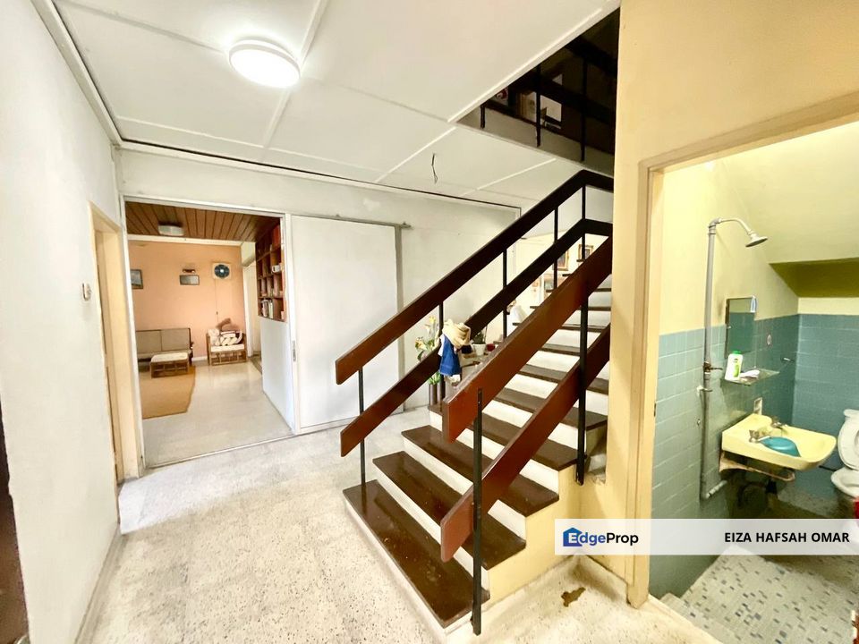 Easy Access To Main Road Bungalow Double Storey For Sale , Selangor, Ampang