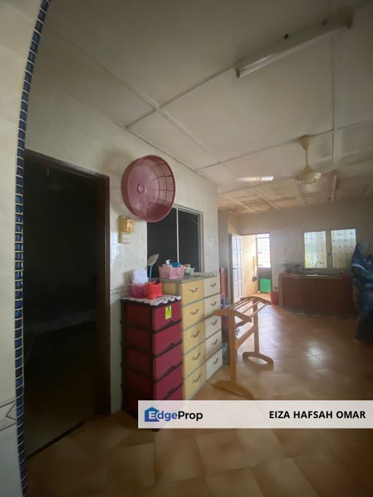 Renoved Full Extend End Lot Single Storey For Sale , Kuala Lumpur, Keramat