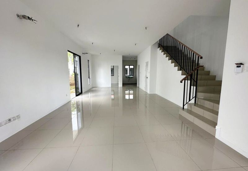 Lepironia Gardens, Setia Eco Glades