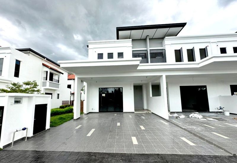 Lepironia Gardens, Setia Eco Glades