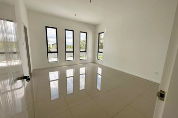 Lepironia Gardens, Setia Eco Glades