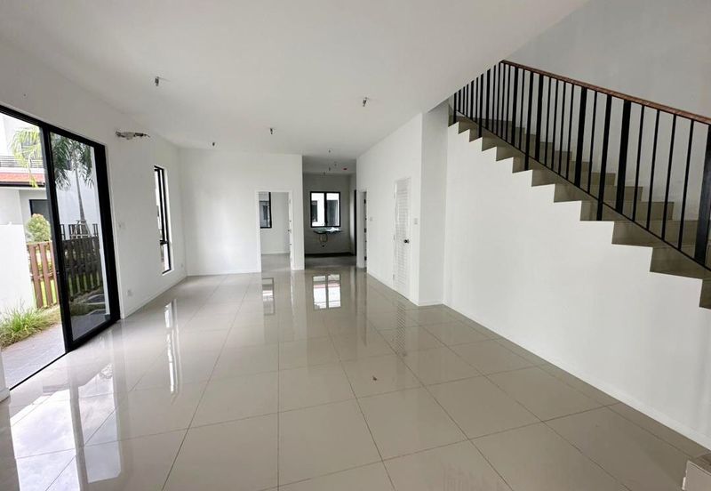 Lepironia Gardens, Setia Eco Glades