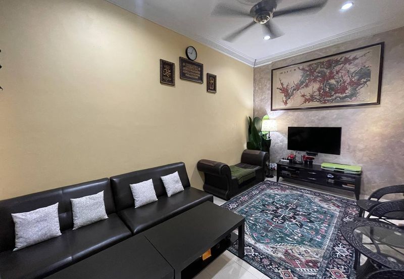 Taman Dato Hormat, Telok Panglima Garang