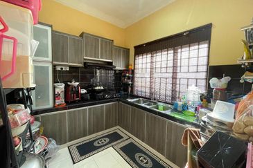 Taman Dato Hormat, Telok Panglima Garang