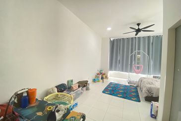 Dekat Surau End Lot Graham Type B Eco Grandeur For Sale 