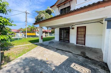 JALAN SP 7/4 BANDAR SAUJANA PUTRA