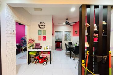 Jalan SP 8 @ Bandar Saujana Putra