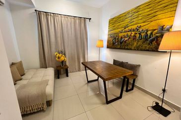 Lake Point Residence