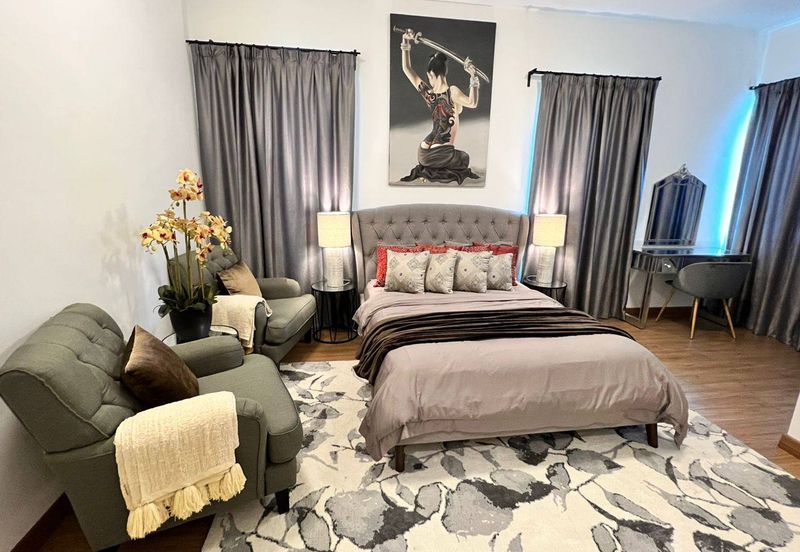 Lake Point Residence