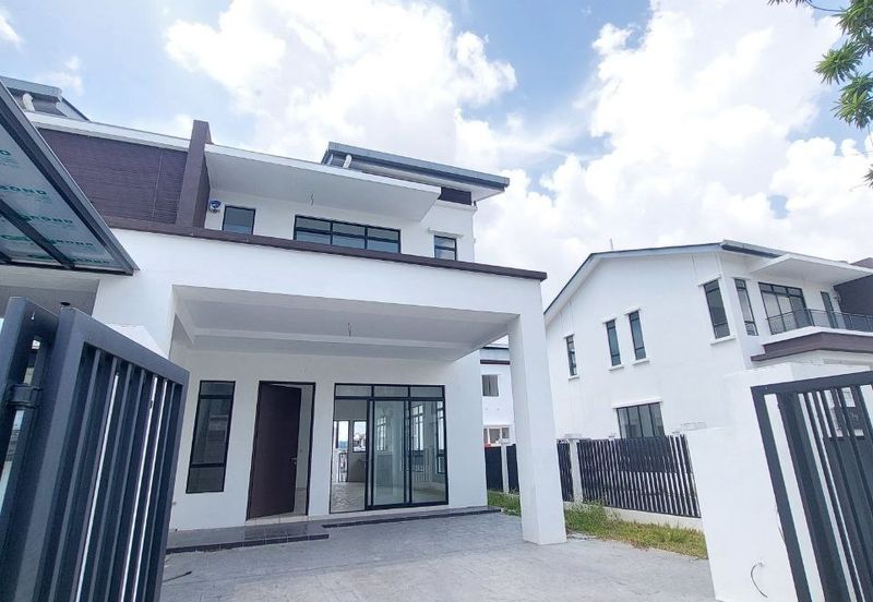 Extra Land End Lot Double Storey Type B Myra Alam