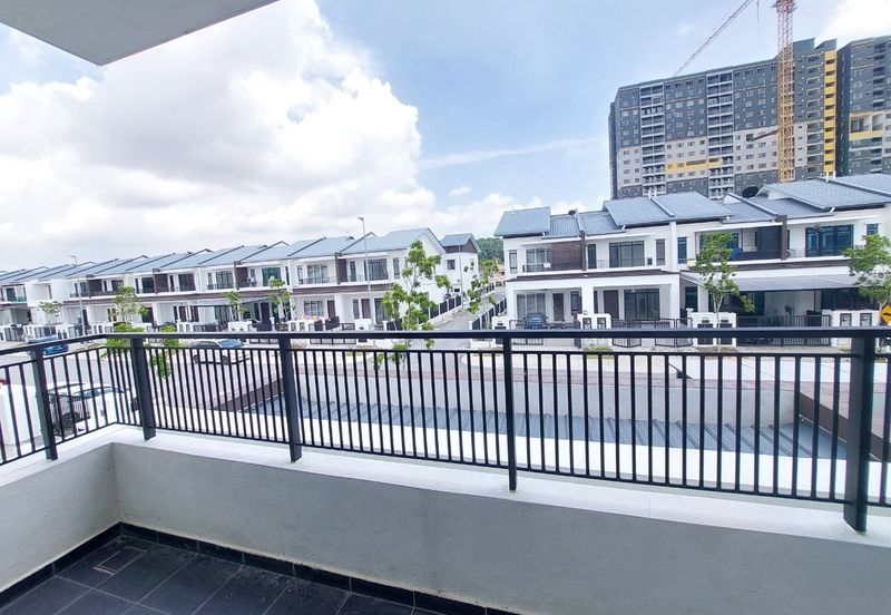 Extra Land End Lot Double Storey Type B Myra Alam