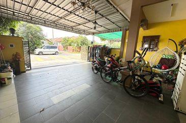 Jalan SP 3 @ Bandar Saujana Putra
