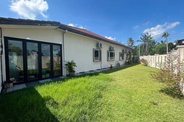 Taman Dato Hormat, Telok Panglima Garang