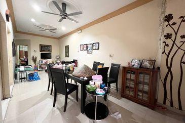 Persiaran Desa Pinggiran Putra 