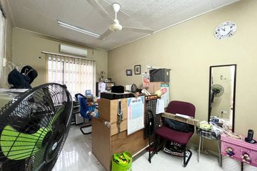 Persiaran Desa Pinggiran Putra 