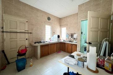 Persiaran Desa Pinggiran Putra 