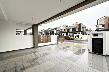 Bywater Homes Type Auritum Setia Utama 3