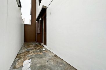 Bywater Homes Type Auritum Setia Utama 3
