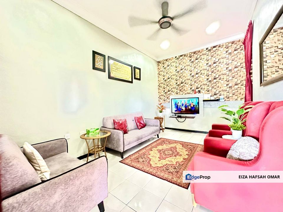 Facing Open Renoved Single Storey For sale , Selangor, Shah Alam