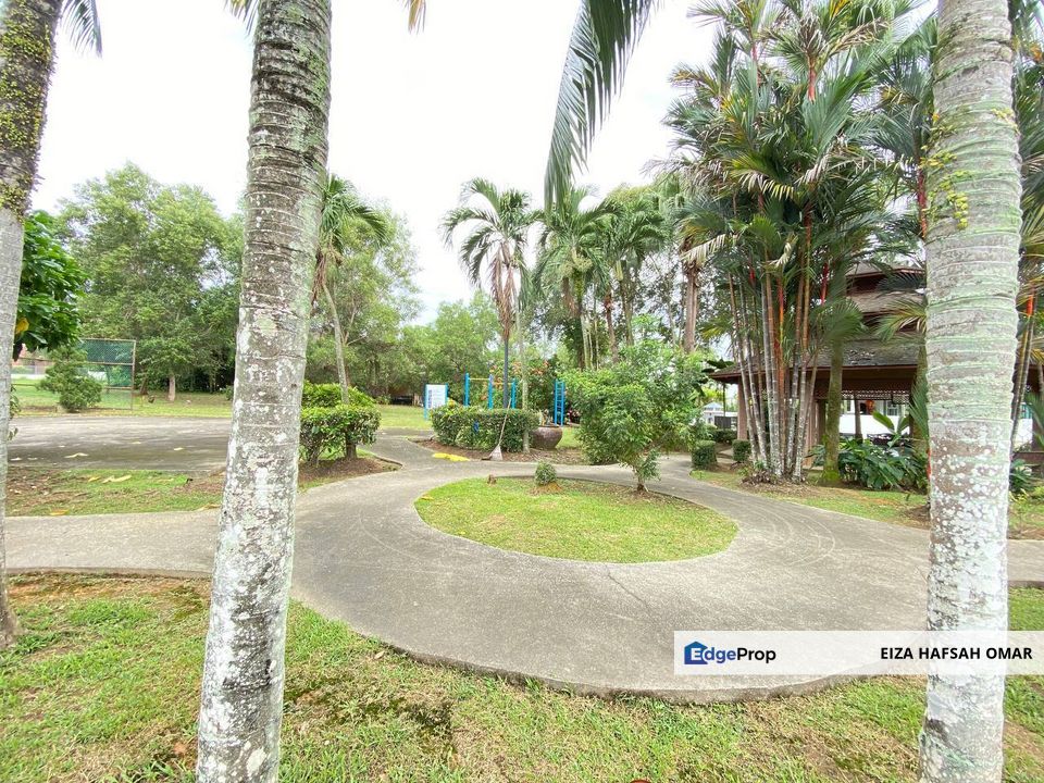 Facing Lake Double Storey For Sale , Selangor, Cyberjaya