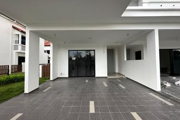 Reef Of Tropics, Setia Eco Glades