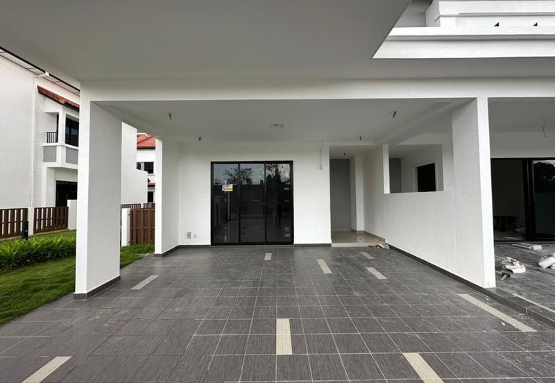 Reef Of Tropics, Setia Eco Glades