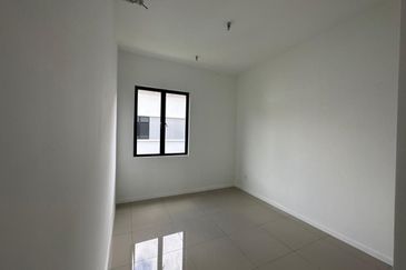 Reef Of Tropics, Setia Eco Glades