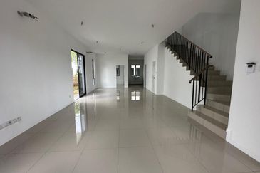 Reef Of Tropics, Setia Eco Glades