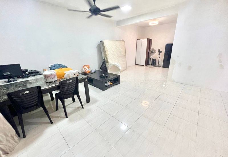 Seksyen 6 @ Bandar Bukit Mahkota