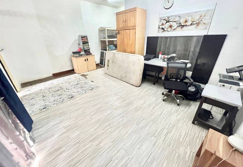 Seksyen 6 @ Bandar Bukit Mahkota